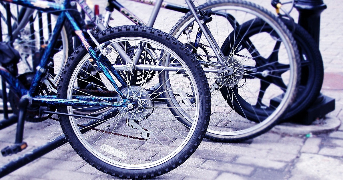 No momento, você está visualizando Bicicletário para condomínio: como organizar e escolher o local!